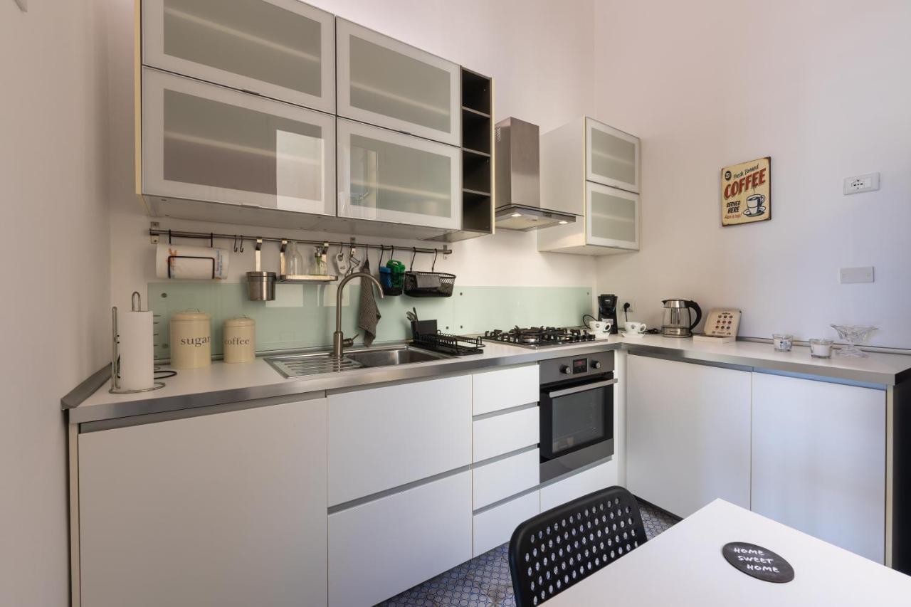Shanti Holiday House Палермо Екстериор снимка